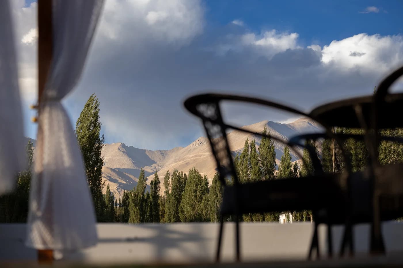 Deluxe Mountain View Room